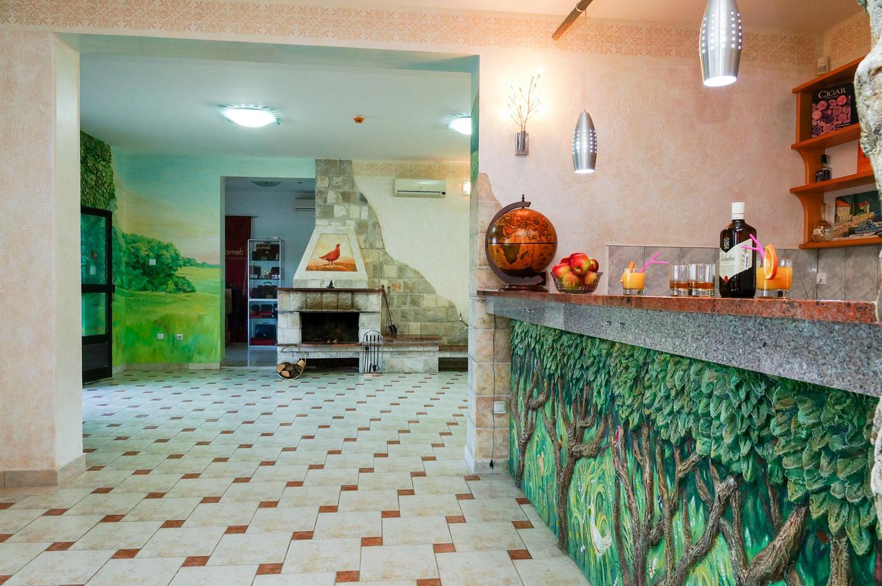 Apartments Apple Cat Montenegro Ko بِييلا المظهر الخارجي الصورة