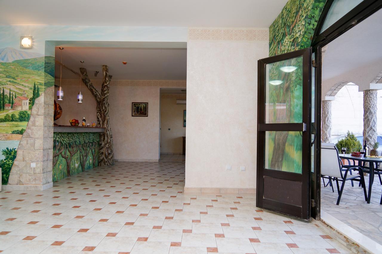 Apartments Apple Cat Montenegro Ko بِييلا المظهر الخارجي الصورة