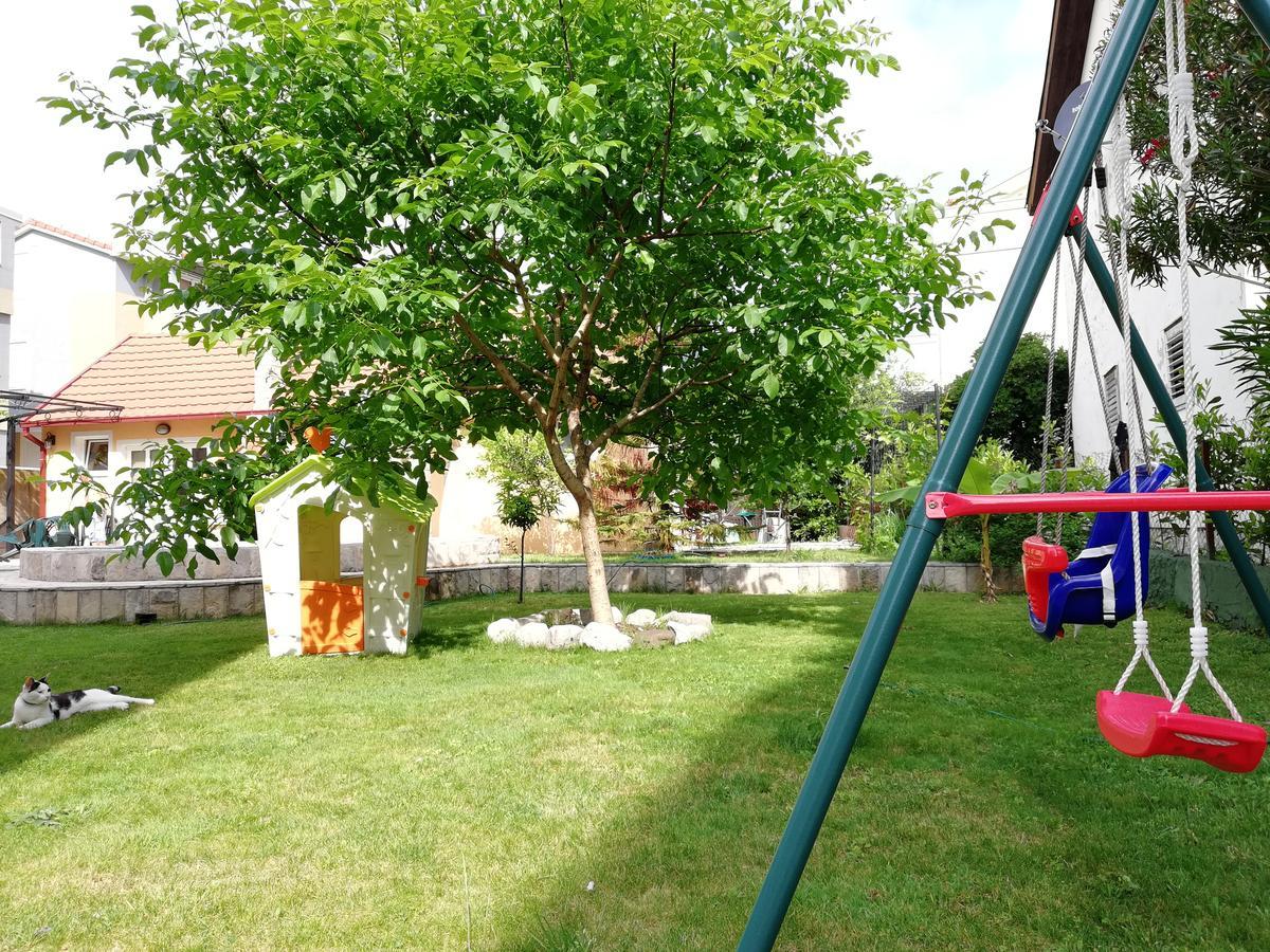 Apartments Apple Cat Montenegro Ko بِييلا المظهر الخارجي الصورة